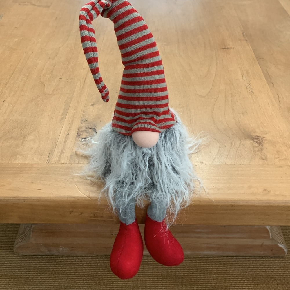 Christmas Decor - Gnome - Picture 2 of 10